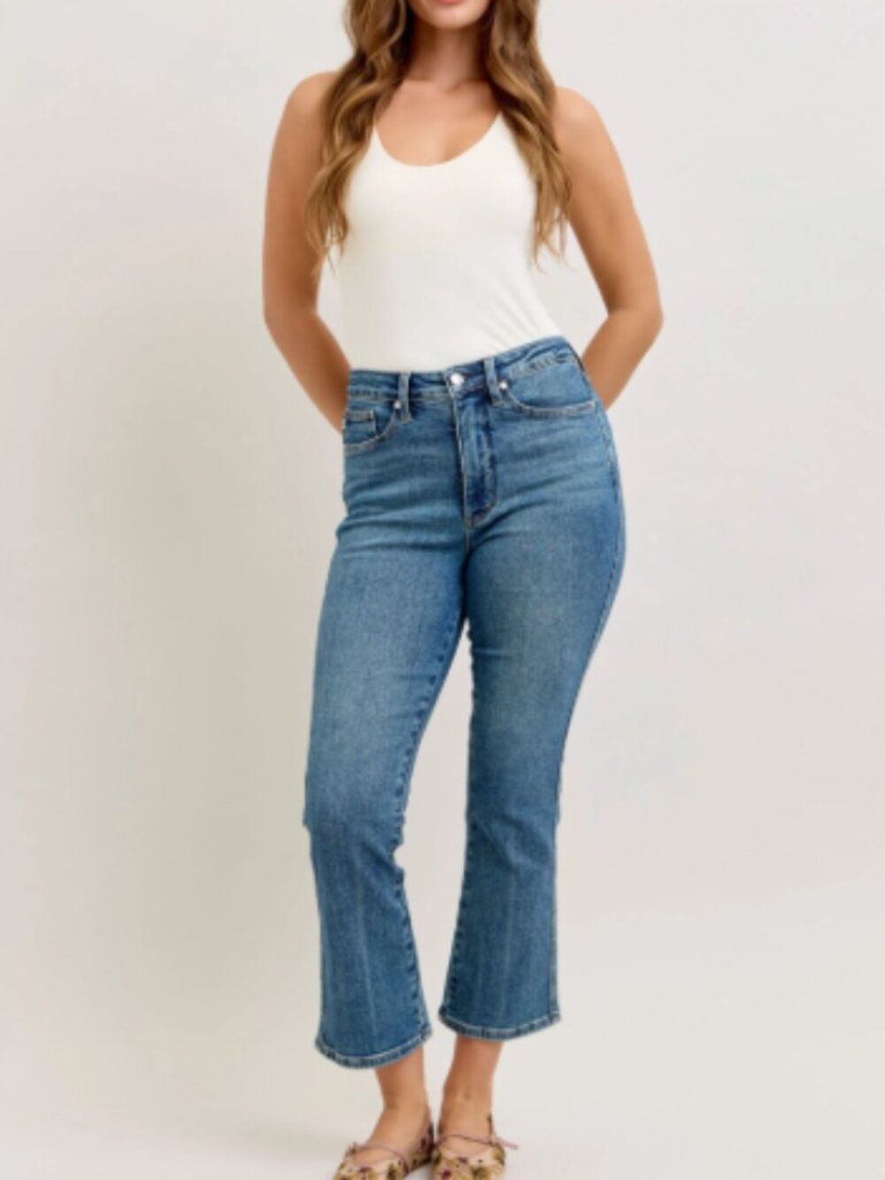 Judy Blue Tummy Control Kick Flare Jeans 9/29 High Rise Cropped Medium Wash - Picture 1 of 6